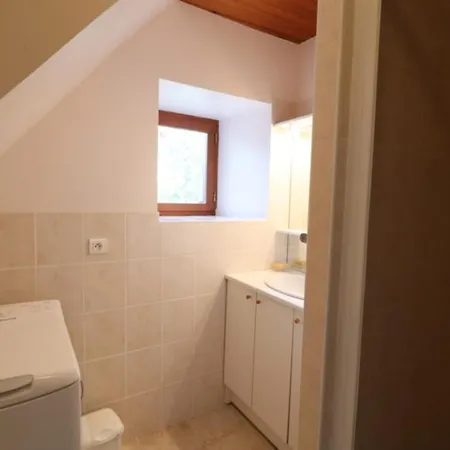 Maison Renovee Avec Jardin, 3 Chambres, Cheminee Et Tv Pres De La Vallee Du Lot - Fr-1-742-368