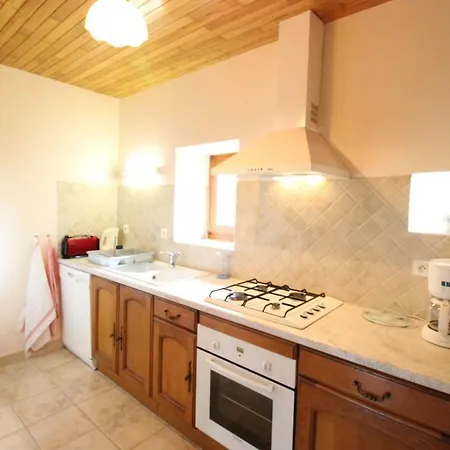 Maison Renovee Avec Jardin, 3 Chambres, Cheminee Et Tv Pres De La Vallee Du Lot - Fr-1-742-368 Tatil Evi